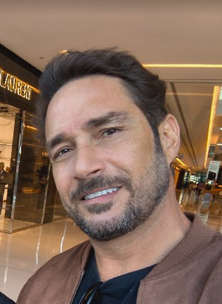 Foto profissional de Jordal Matos Sena, consultor de projetos e tecnologia